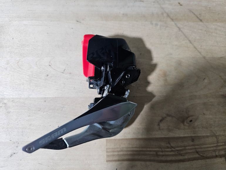 Used Sram Red AXS D1 Front Derailleur 2023 bike — image 2 of 2