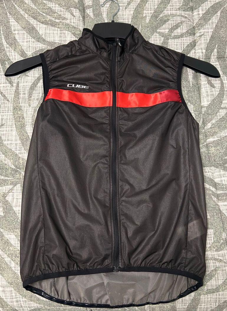 Used Cube Gilet Smanicato 2024 bike — image 1 of 3