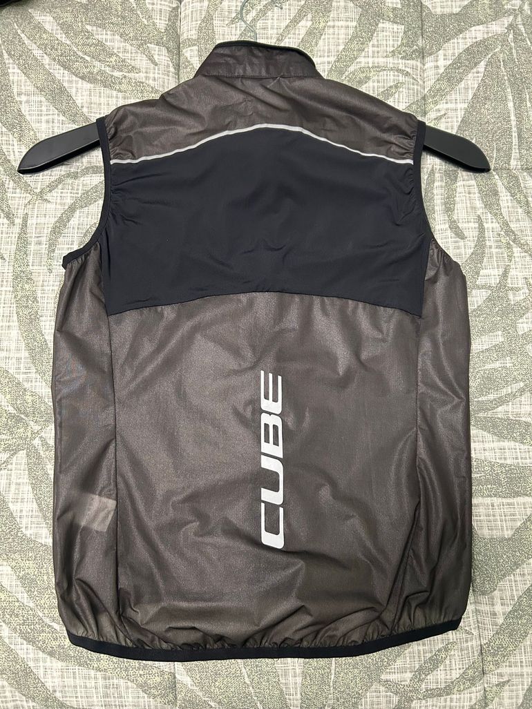 Used Cube Gilet Smanicato 2024 bike — image 2 of 3