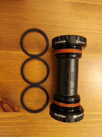 Shimano, Pedalier BB-MT501
