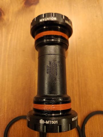 Used Shimano Pedalier BB-MT501 2026 bike — image 2 of 3