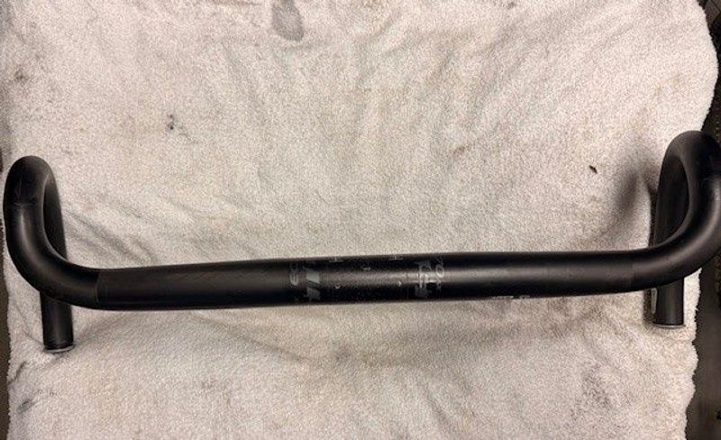 Used Easton EC70 AX Handlebar - 46cm 2020 Cockpit