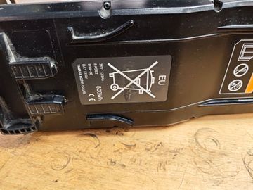 Použité Yamaha Battery 500W 2017 Cycling Accessories