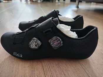 Used Fizik Infinito Vento bike — image 1 of 7