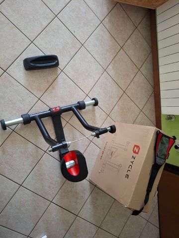 Brugt Zycle Smart ZPro Roller Trainer 2022 bike — billede 2 af 3