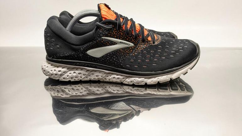 Used Brooks Glycerin 16 bike — image 2 of 14