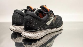 Used Brooks Glycerin 16 bike — image 4 of 14