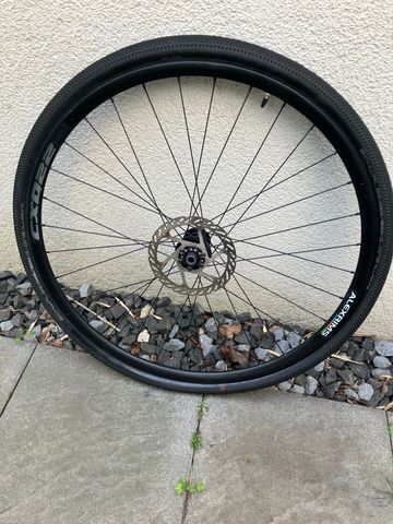 Used alexrim CXD22 Disc bike — image 5 of 5