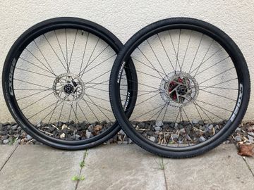 Used alexrim CXD22 Disc bike — image 3 of 5