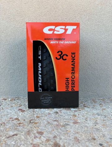 Brugt cst Mudlock Tyres & Tubes