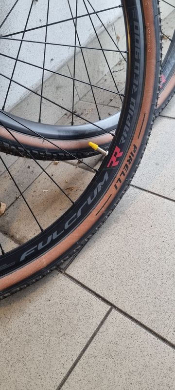 Brugt Fulcrum Rapid red 900 2025 bike — billede 2 af 6