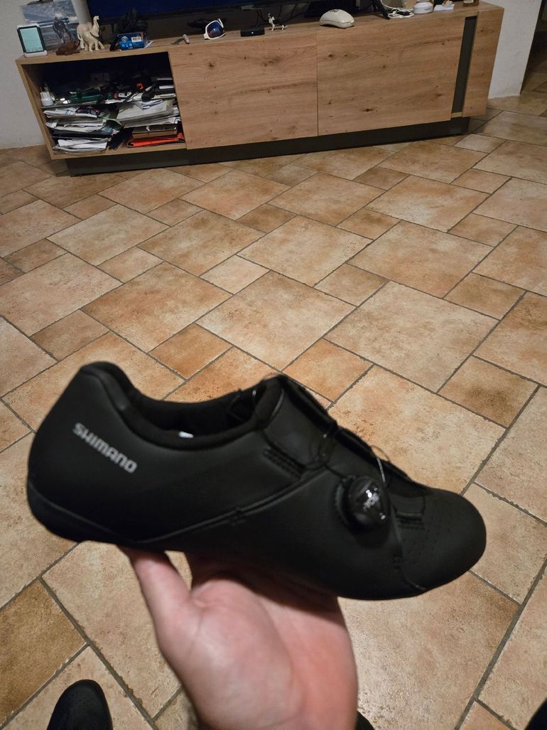 Used Shimano RC3 Road Cycling Shoes 2026 bike — image 3 of 5