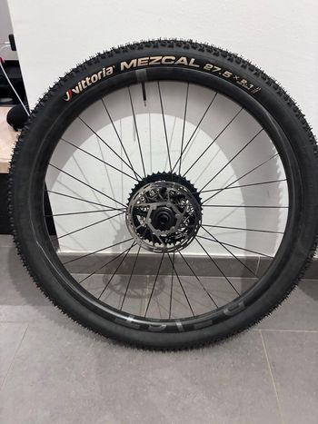 Used Beast Components GR25 27.5" Wheelset 2022 bike — image 4 of 5