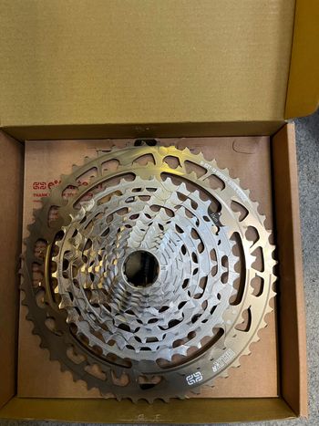 Used e13 Helix Race Cassette 12s 9-50 bike