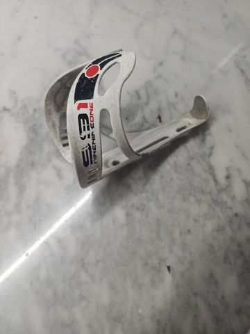 Used 991 nr 1 PORTABORRACCIA nera bianca alluminio 44 grammi Cycling Accessories