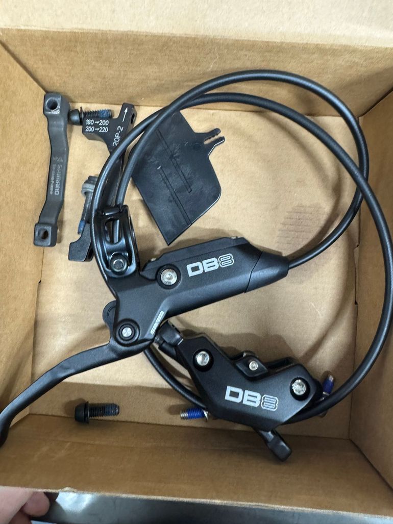 Used Sram DB8 Freno a Disco 2025 bike — image 2 of 3