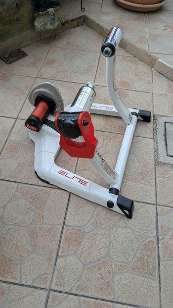 Used Elite qubo fluid 2020 bike — image 2 of 3