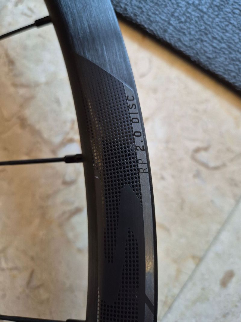 Used Syncros RP 2.0 Disc Wheelset 2022 bike — image 1 of 9
