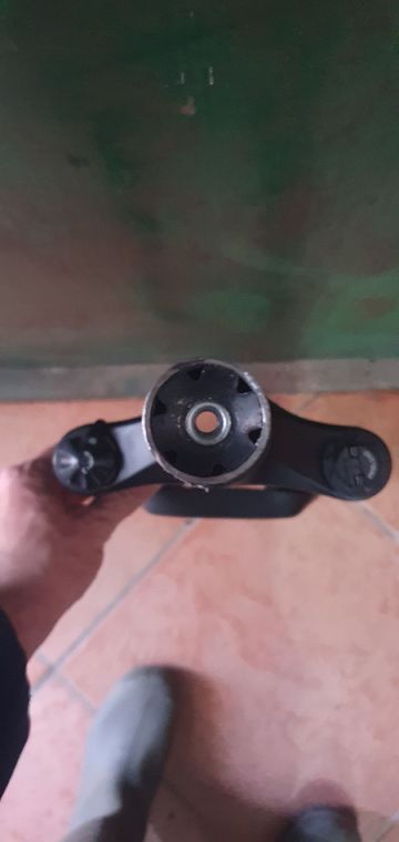 Used Rst Suspension Fork 2025 bike — image 5 of 5