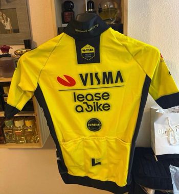 Used Yellow b. Visma lease a bike 2025 bike — image 2 of 7