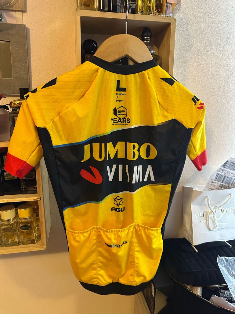 AGUu Jumbo Visma 2023