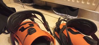 Used Union Strata Snowboard Binding 2019 bike — image 3 of 13