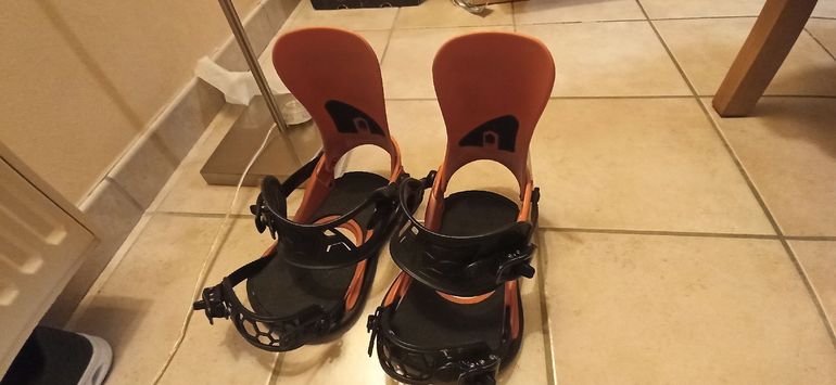 Used Union Strata Snowboard Binding 2019 bike — image 13 of 13