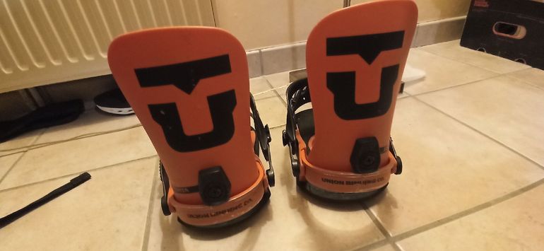 Used Union Strata Snowboard Binding 2019 bike — image 8 of 13