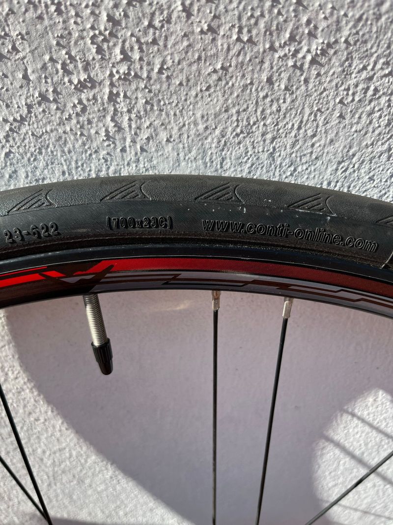 Used Merida Expert SL Disc Wheel 2018 bike — image 3 of 6