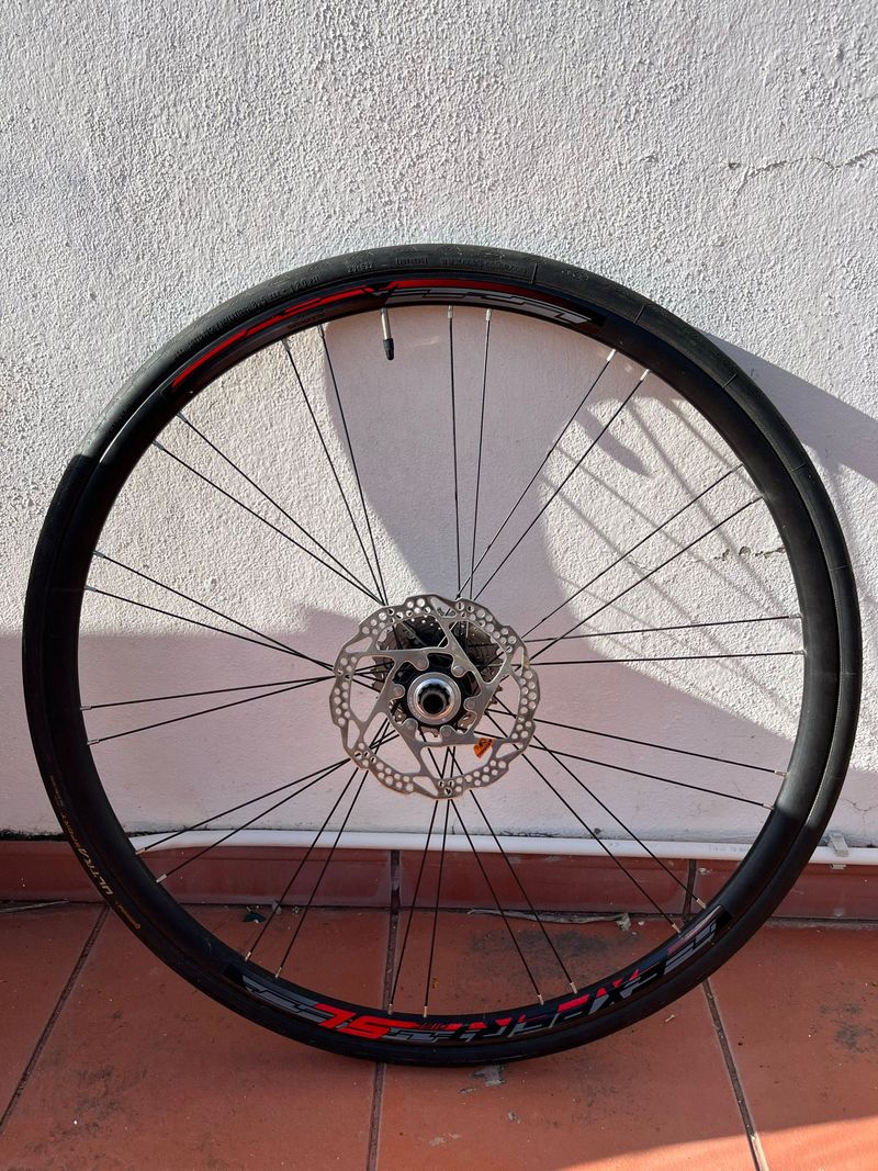 Used Merida Expert SL Disc Wheel 2018 bike — image 2 of 6