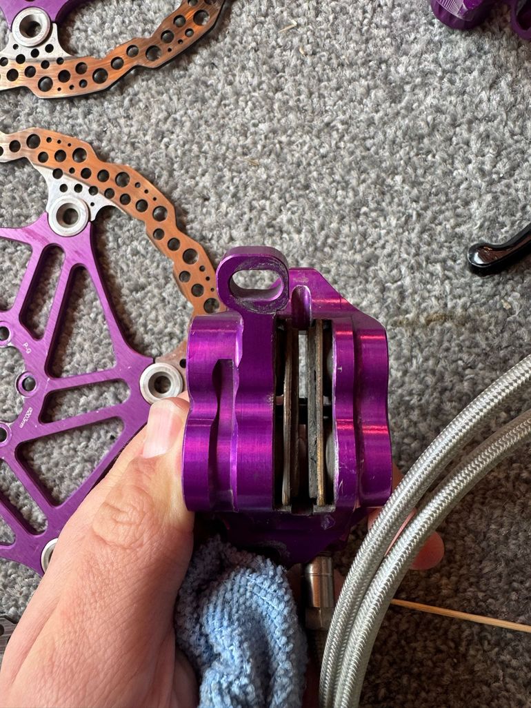 Hope Tech 3 V4 Disc Brake 2022