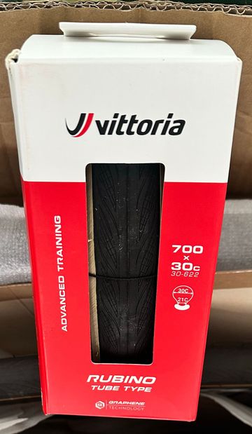 Tweedehands Vittoria rubino 2026 Tyres & Tubes