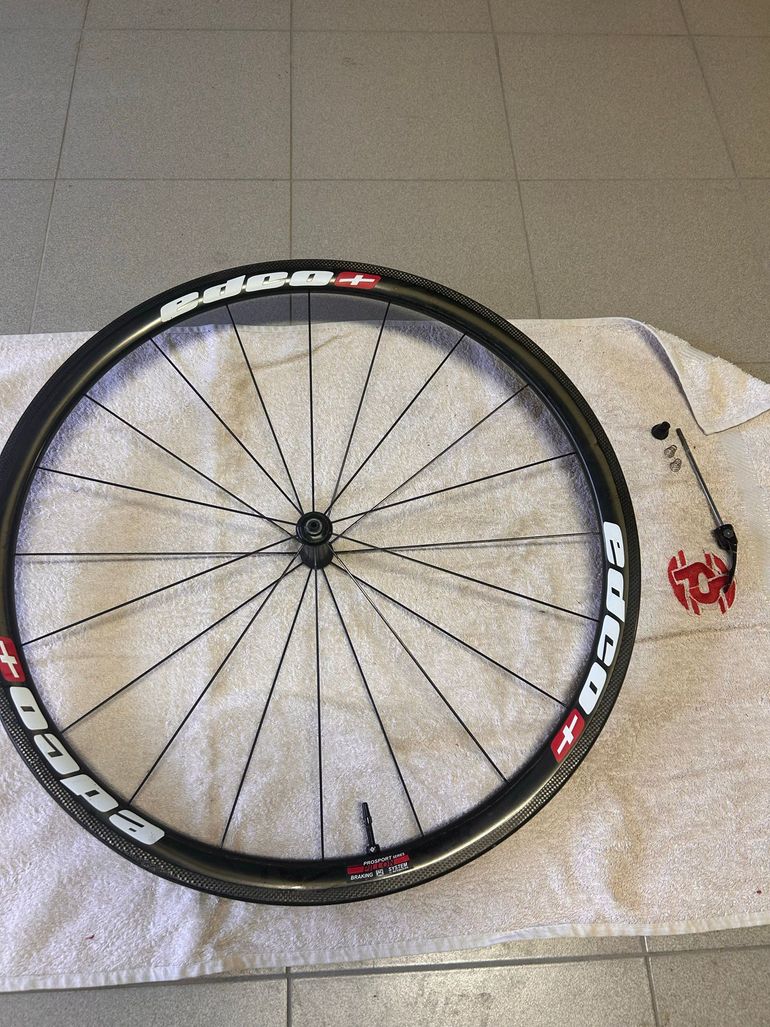 Used eddco Roue Carbone 2018 bike — image 6 of 6