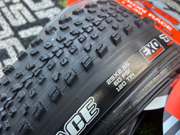Used Maxxis Rekon 2025 bike — image 3 of 4