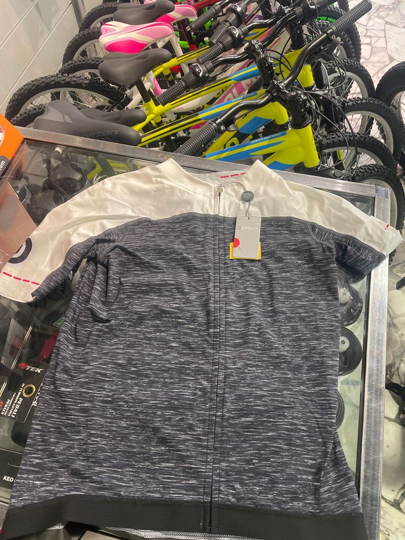 Used Dotout skin Jersey bike — image 1 of 2
