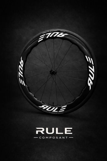 rule, Roues carbone 45