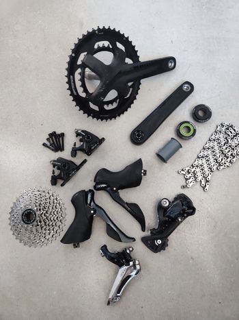 Shimano, Sora r3000 Groupset + TRP Spyre brakes