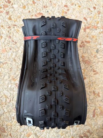 Used cst Mudlock 29x2.10 bike — image 5 of 5