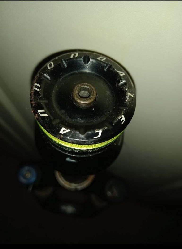 Used 2XU HCT Carbon Fork 2014 bike — image 8 of 9