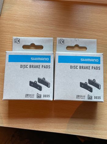 Shimano, Resin Disc Brake Pads D03S two pairs