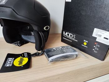 Oakley, MOD5 MIPS