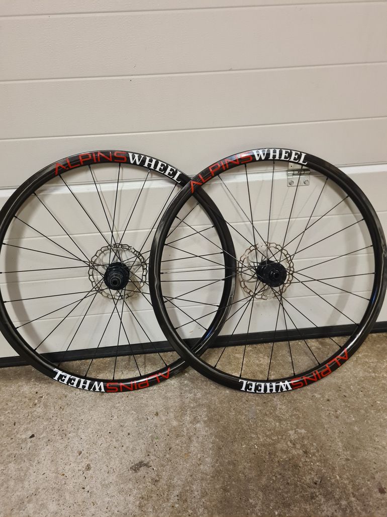 Used Alpin Wheels Paire de roues à boyaux 2020 bike — image 2 of 2