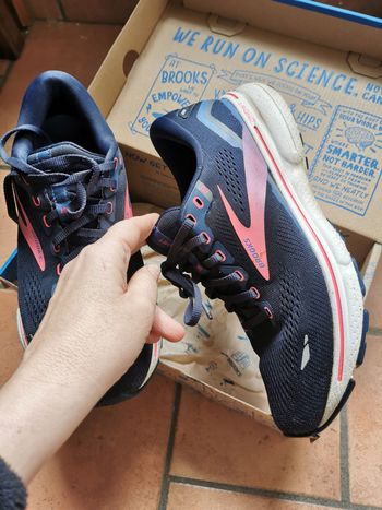 Used Brooks Ghost 15 bike — image 8 of 8