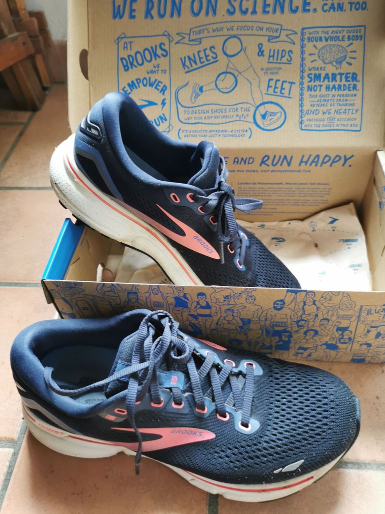 Used Brooks Ghost 15 bike — image 5 of 8