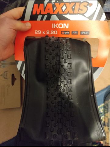 Tweedehands Maxxis Ikon 29x2.20 2026 Tyres & Tubes
