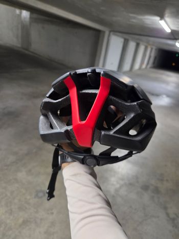 Used BBB casque bike — image 1 of 4