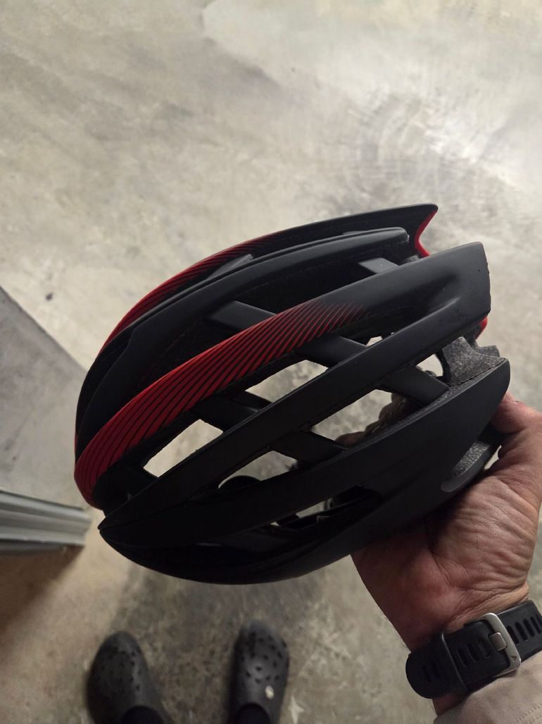Used BBB casque bike — image 4 of 4