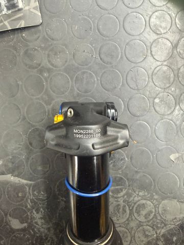 Used Öhlins ttx2 2025 bike — image 4 of 5