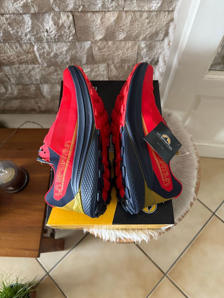Used La Sportiva Prodigio 2026 bike — image 8 of 12