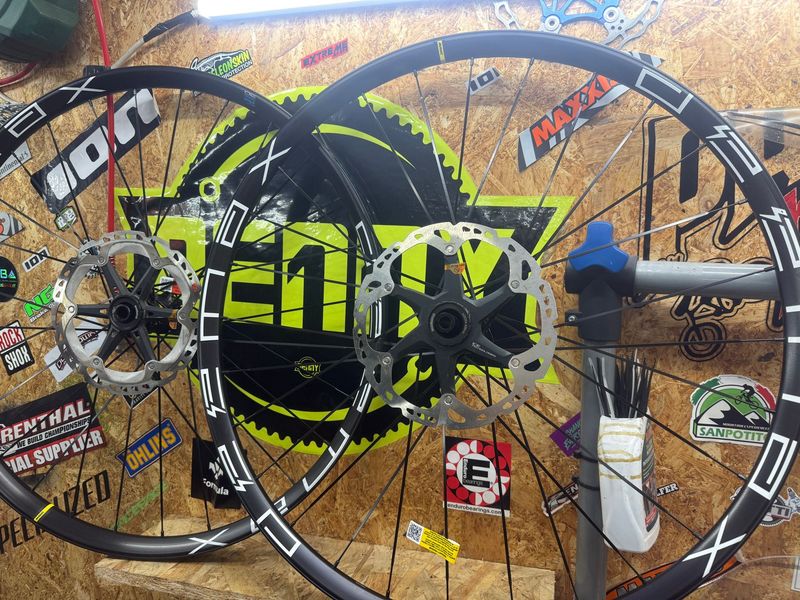 Used Mavic E-Deemax 30 29-inch Wheelset 2026 Wheels